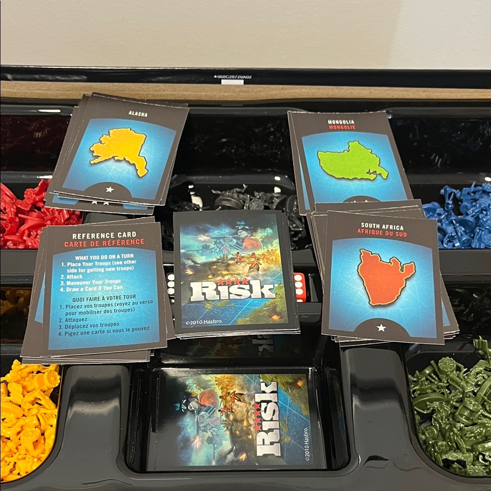 Hasbro Risk Board Game - Picture 3 of 12